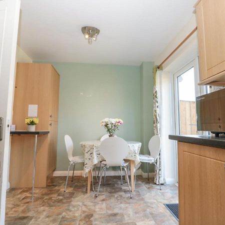 Sutton Court Villa Thirsk Exterior photo